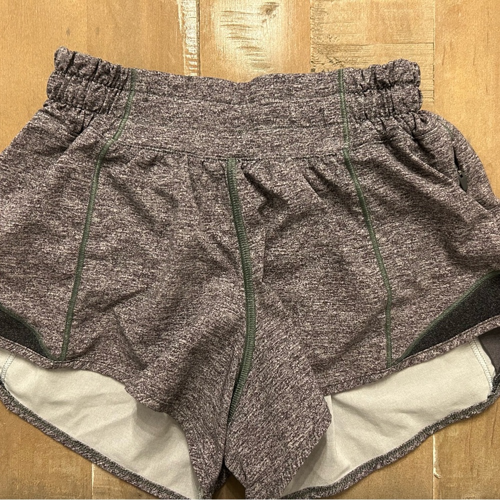 Lululemon Hotty Hot Heather Gray Women's Shorts